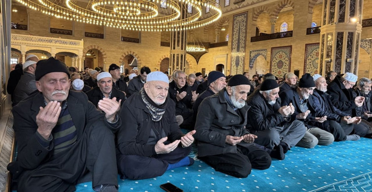 Kahramanmaraş'ta Deprem Şehitleri İçin Dua Programı