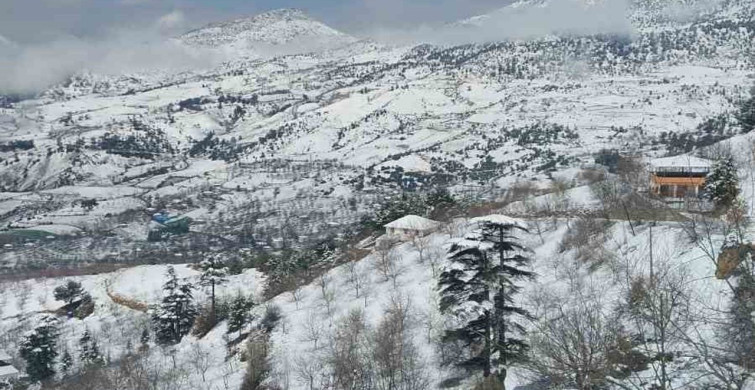 Kahramanmaraş'ta Kar Yağışı Yüksek Kesimleri Beyaza Bürüdü