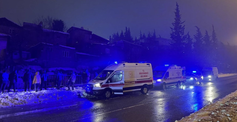 Kahramanmaraş'ta Köprüden Düşen Araçta 5 Yaralı