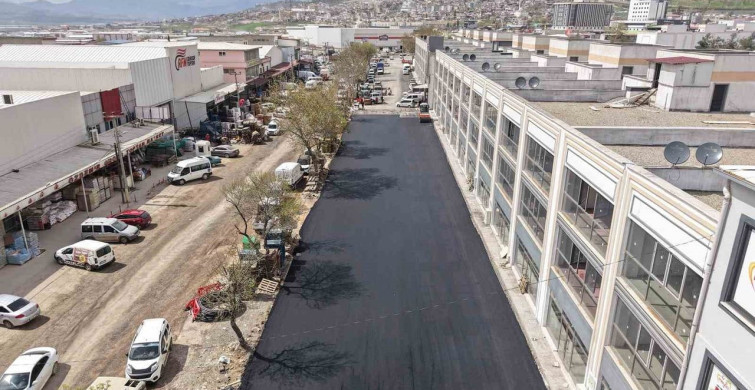 Kahramanmaraş'ta Toptancılar Sitesi İçin Asfalt Çalışmaları Başladı