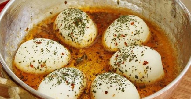 Kahvaltı Sofralarını Tereyağlı Yumurta ile Şenlendirin