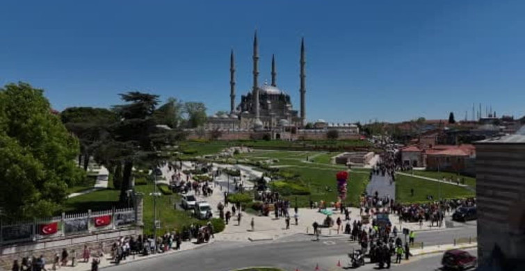 Kakava Şenlikleri'nde Tava Ciğerine Yoğun İlgi