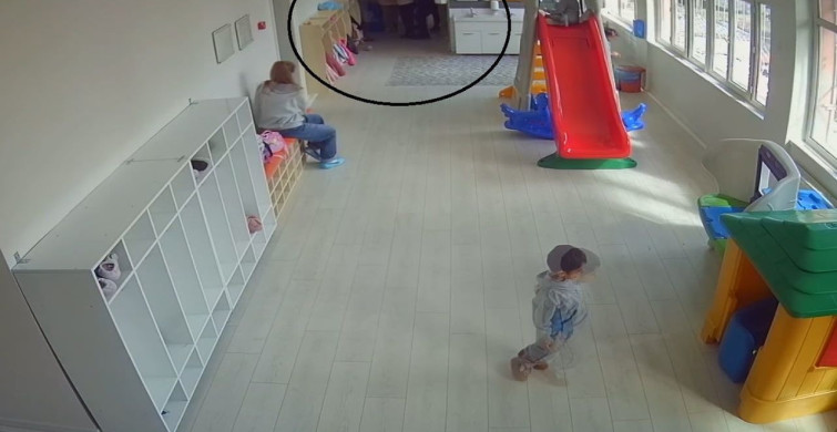 Kameradan Görülen Tehlike: Okul Müdürü Hayat Kurtardı