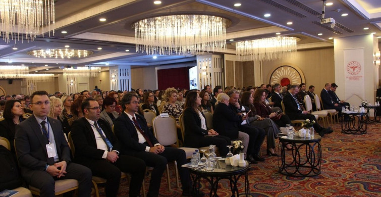 Kamu Hastaneleri Antalya'da Acil Durum Eğitimi İçin Buluştu