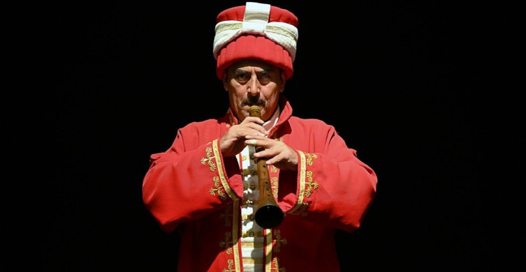 Kanuni Mehteran Takımı 30 Yıldır Kültürel Mirası Yaşatıyor