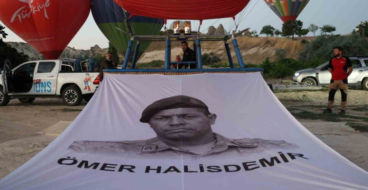 Kapadokya'da 15 Temmuz şehitleri gökyüzünde anıldı