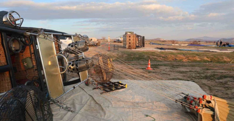 Kapadokya'da Sıcak Hava Balon Turları Rüzgar Nedeniyle İptal