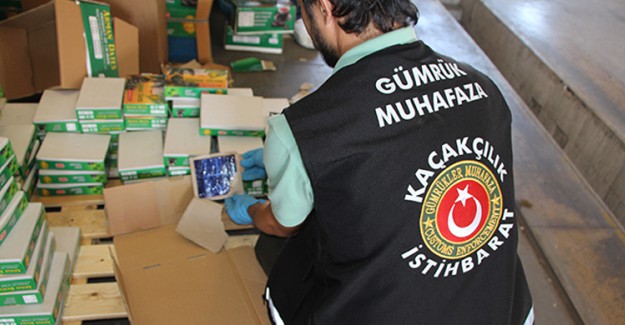 Kapıkule'de Hurma Taşıyan Tırdan Yaklaşık Yarım Ton Eroin Çıktı