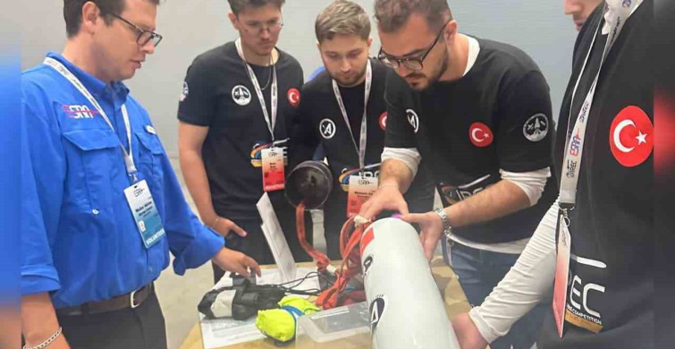 Kapsül Azak Rocket Team ABD’de dünya birincisi oldu
