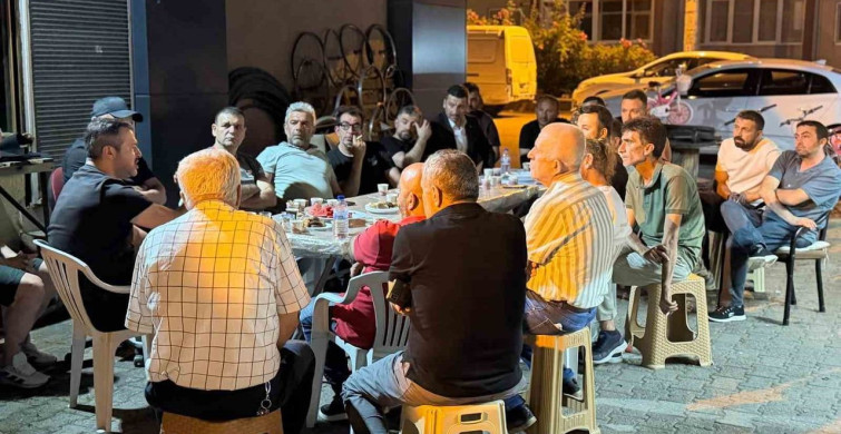 Karabük belediye başkanı esnafla bir araya geldi