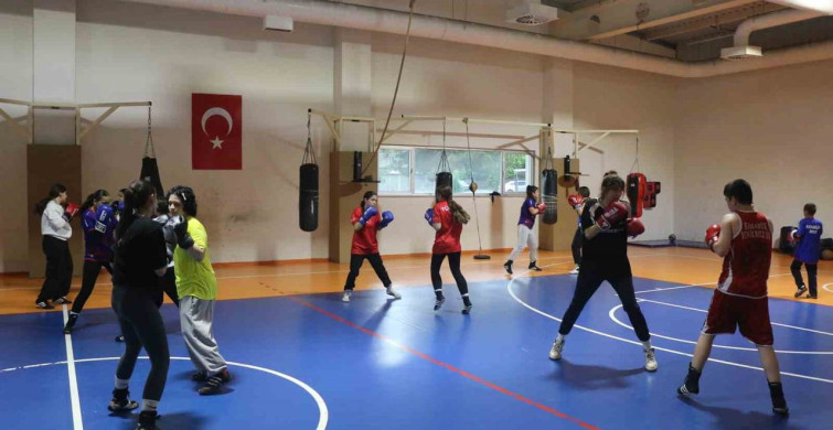 Karabük’te Genç Boksörler Milli Takım Hedefliyor
