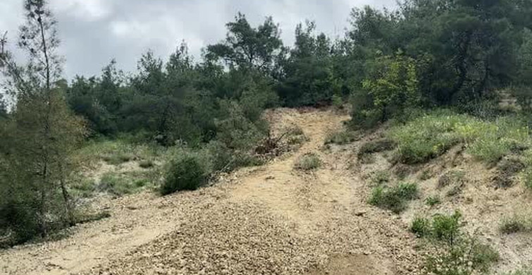 Karabük’te heyelan sonucu evde hasar meydana geldi