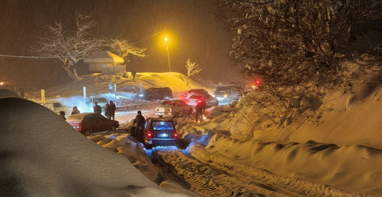 Karabük'te Kış Eğlencesi: Kar Yağışı Devam Ediyor