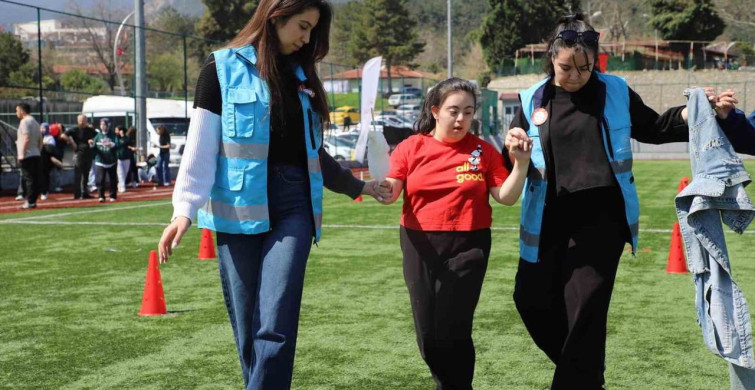 Karabük'te Otizm Farkındalık Günü Coşkuyla Kutlandı