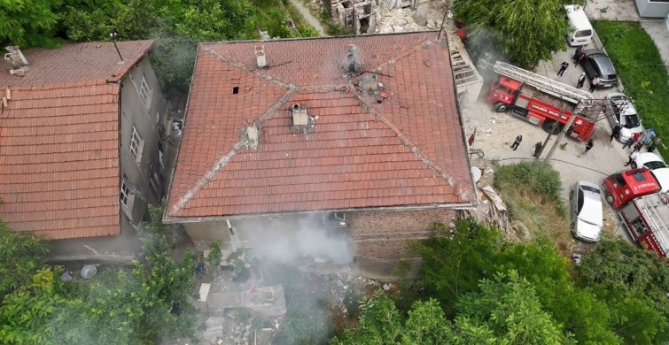 Karabük'te Yangın Hamlesi: Ev Alevlere Teslim Olmadı