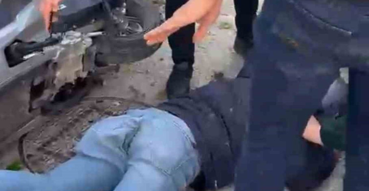 Karacabey'de Devrilen Ağaç Motosiklet Sürücüsünü Yaraladı