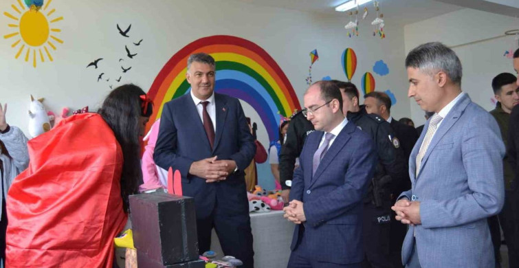 Karaçoban'da Çocuklar İçin Anlamlı Bir Sergi