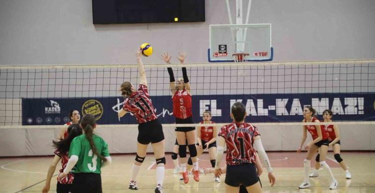 Karadeniz Grup Voleybol Müsabakaları Karabük'te Başladı