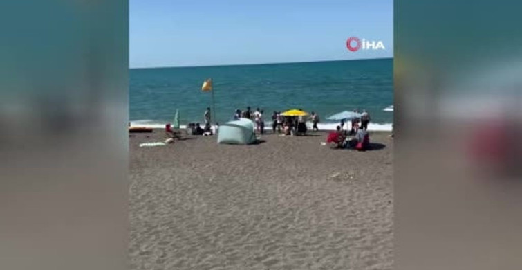 Karadeniz’de boğulma tehlikesi geçiren kişi hastaneye kaldırıldı