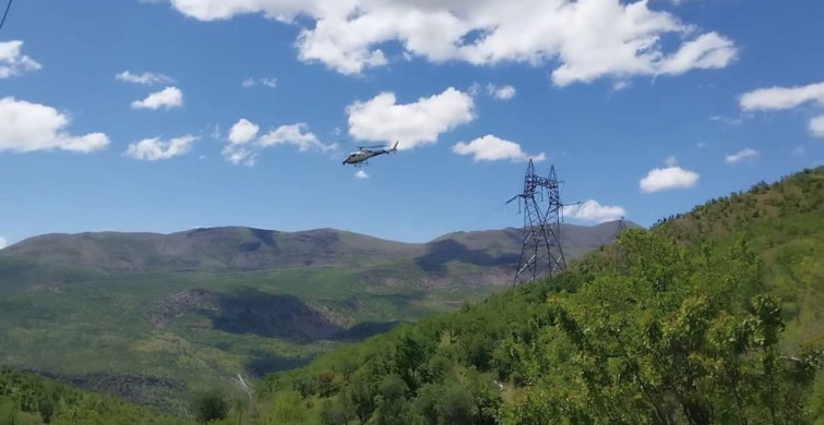 Karakaya Barajı'nda Helikopterle Elektrik Bakımı