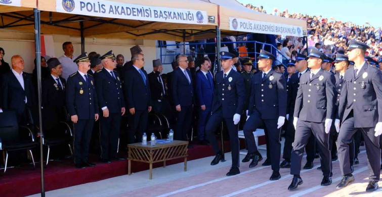 Karaman POMEM’de 409 polis adayı mezun oldu