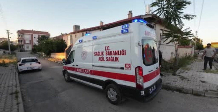 Karaman'da balkondan düşen 3 yaşındaki çocuk yaralandı