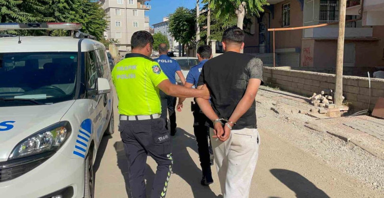 Karaman’da 'dur' ihtarına uymayan motosikletliye 611 bin lira ceza kesildi