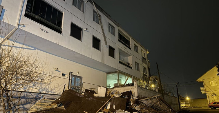 Karaman'da Kuvvetli Rüzgar ve Fırtına Etkili Oldu