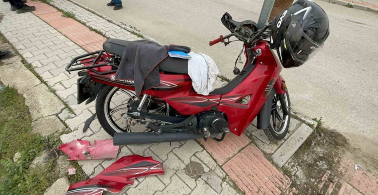 Karaman'da Motosiklet Kazası: 16 Yaşındaki Çocuk Yaralandı