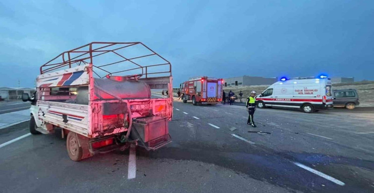 Karaman'da Trafik Kazası: İtfaiye Kurtarma Operasyonu