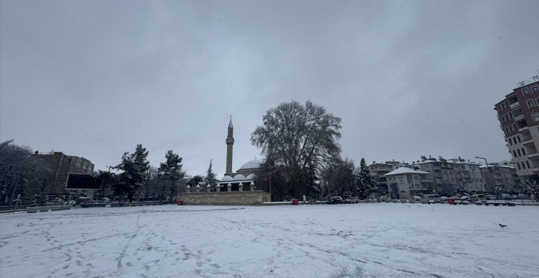 Karaman'da Yoğun Kar Yağışı