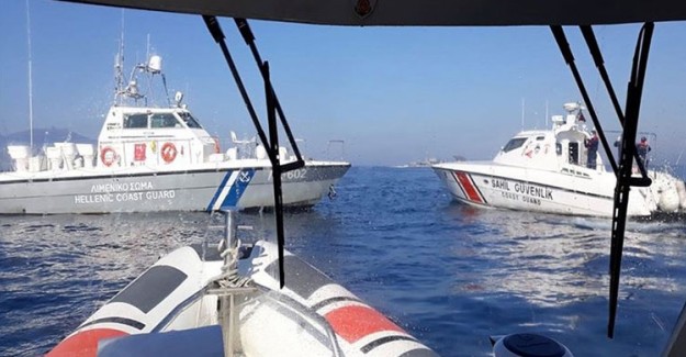Karasuyu İhlali Yapan Yunanistan'a Ait Unsurlar Türk Karasularından Çıkartıldı