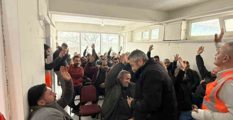 Karayazı Esnafı Dayanışma Ruhu ile Birlikte