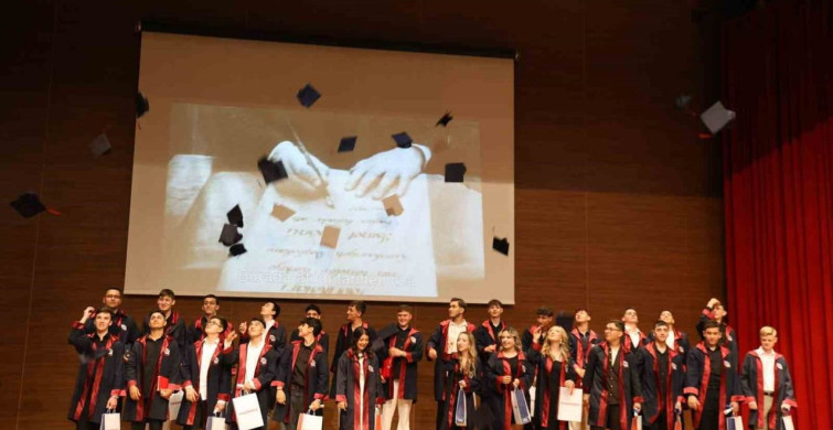 Kardemir destekli mesleki eğitim programı ikinci mezunlarını verdi