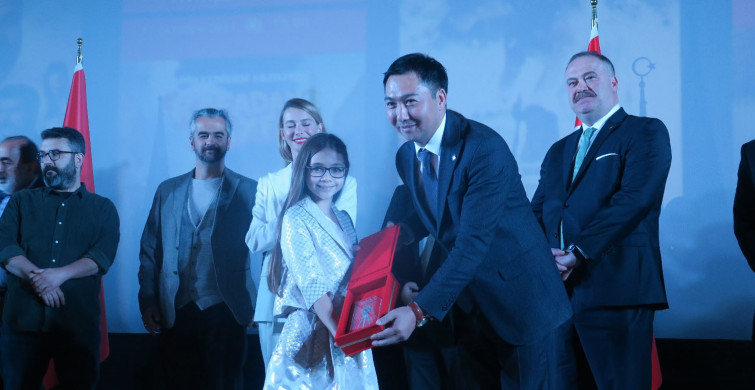 Kardeş Ülkedeki Film Festivali Dostluk Mesajlarıyla Başladı