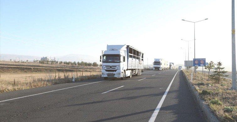 Kars-Ardahan Kara Yolu Tek Şeritli Ulaşıma Açıldı