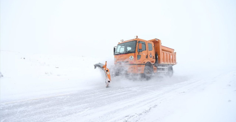 Kars-Ardahan Kara Yolunda Kar Engeli