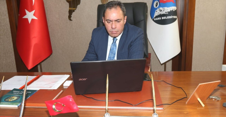 Kars Belediye Başkanı Senger, AA'nın Yılın Kareleri Oylamasına Katıldı