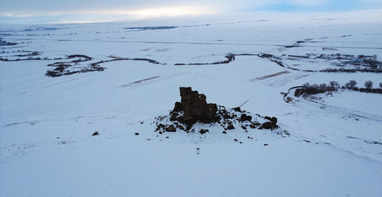 Kars ve Ardahan'da Kar Yağışı Etkisini Gösteriyor
