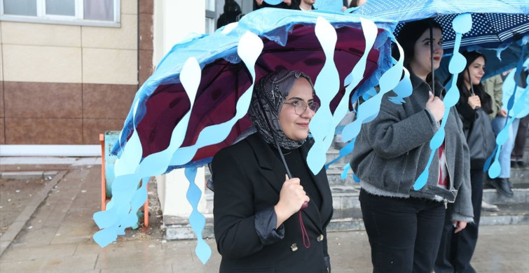 Karslı Öğrenciler, Suyun Değerini Anlamak İçin 24 Saat Susuz Yaşadı