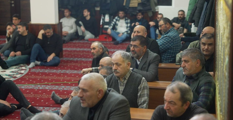 Kars'ta Ali Hamaney için Anma Töreni Düzenlendi