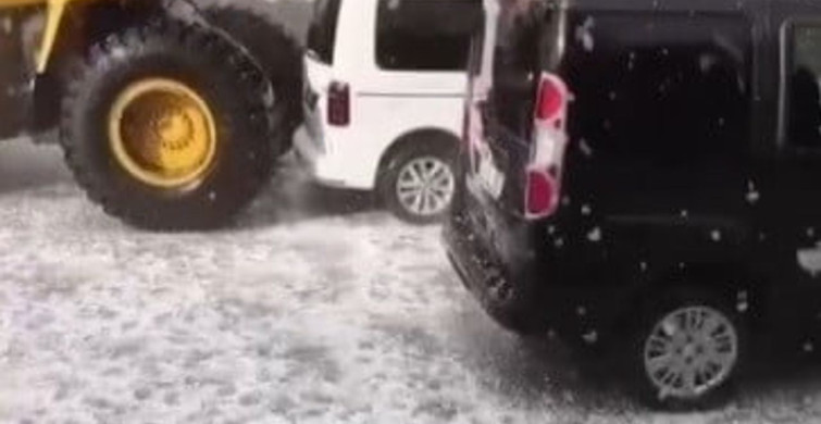 Kars’ta fındık büyüklüğünde dolu yağışı Akyaka ve Arpaçay’ı beyaza bürüdü