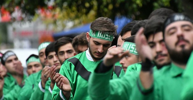 Kars'ta Kerbela Şehitleri Anılıyor