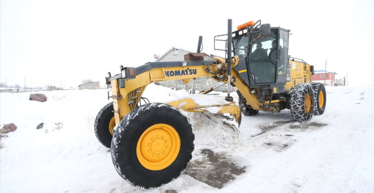 Kars'ta Mahsur Kalan Araçlar Kurtarıldı