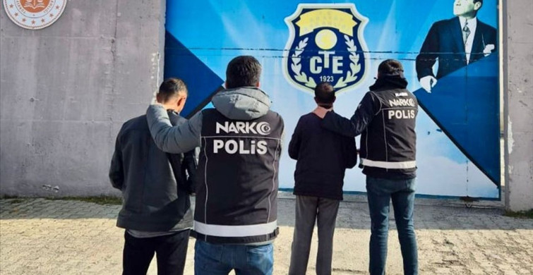 Kars'ta Uyuşturucu Ticaretinden Firari İki Hükümlü Yakalandı