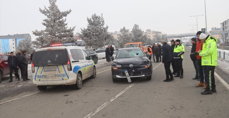 Kars'ta Yaya Trafik Kazasında Hayatını Kaybetti
