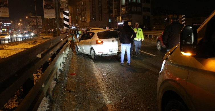 Kars'ta Zincirleme Trafik Kazası: 11 Araç Çarpıştı