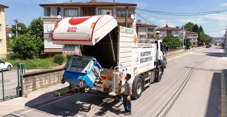 Kartepe'de Bayram Sonrası Temizlik Faaliyetleri Yoğunlaştı