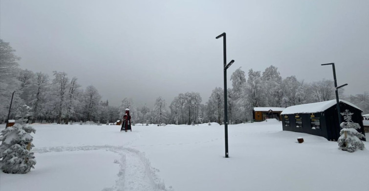 Kartepe'de Kar Kalınlığı 55 Santimetreye Ulaştı