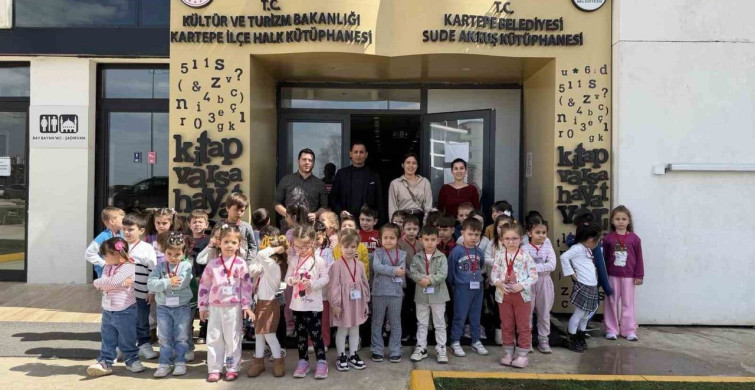 Kartepe'de Müzikli Masallar Çocuklarla Buluştu